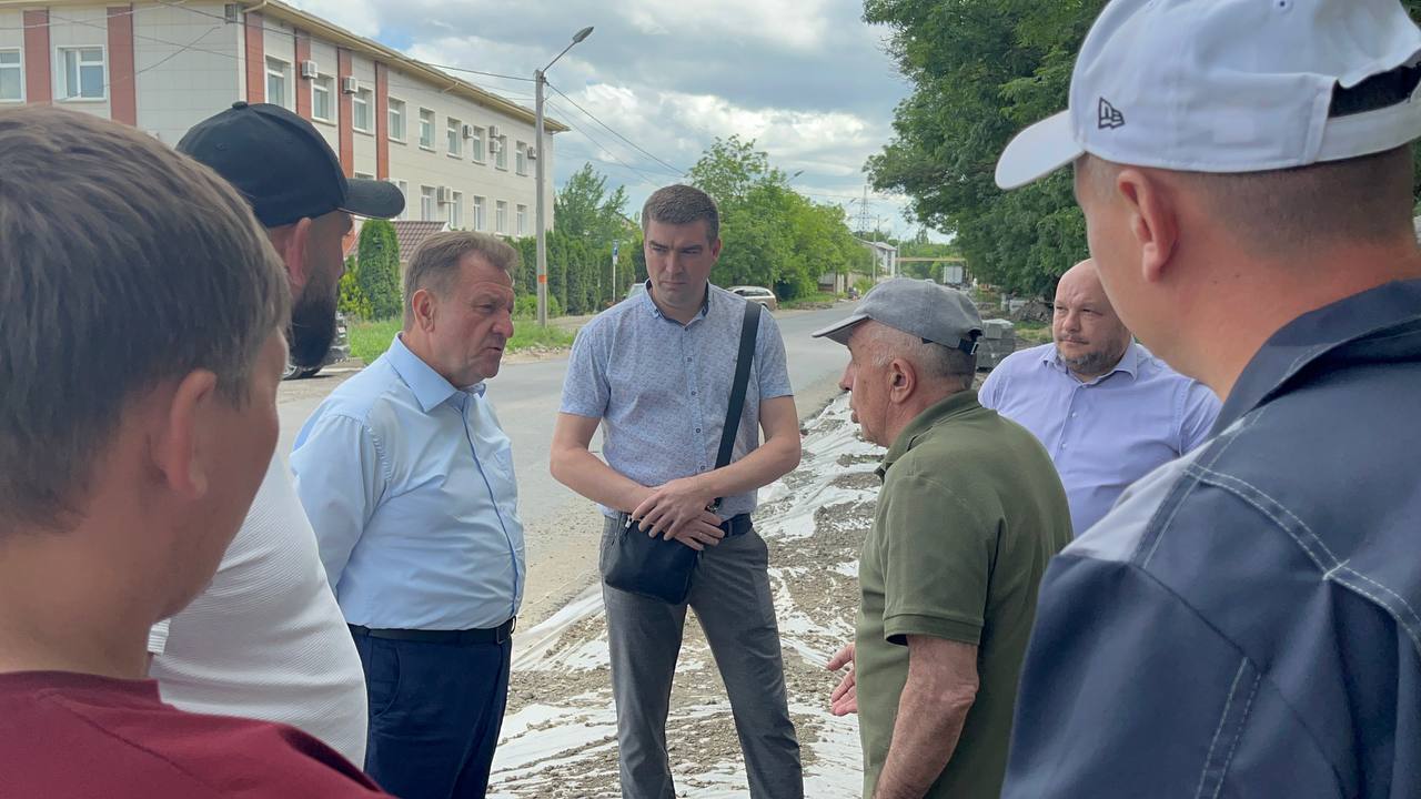 В Ставрополе на улице Шпаковской приступили к ремонту пешеходных связей.