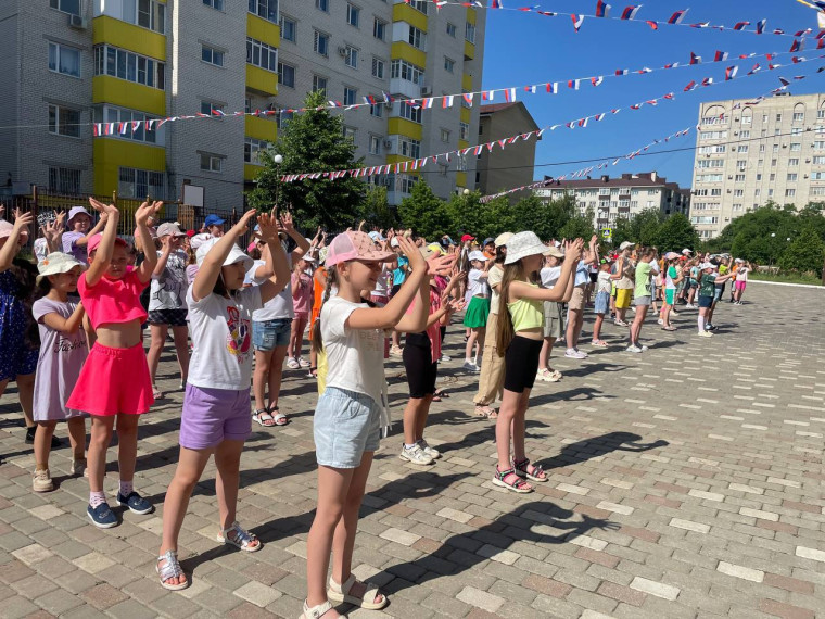 40 пришкольных оздоровительных лагерей Ставрополя готовы к приему детей на каникулах. 40 пришкольных оздоровительных лагерей Ставрополя готовы к приему детей на каникулах.